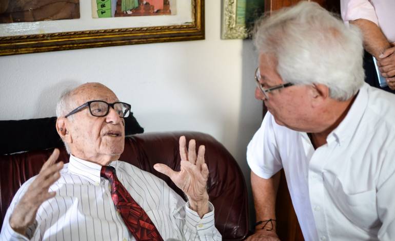 Reconocimiento al artista.