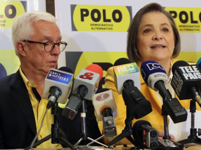 &quot;Clara López no debería aceptarle el Ministerio a Santos”: Robledo