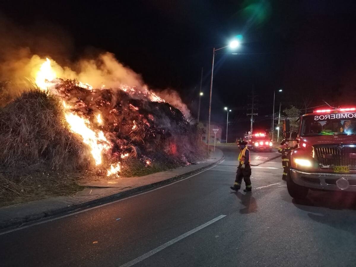 Alerta en Armenia por incendios de cobertura vegetal, diariamente un caso