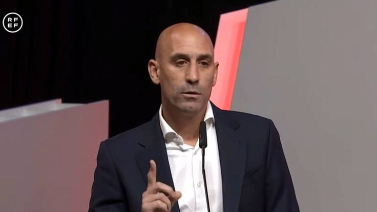 Luis Rubiales anuncia que no dimite como presidente de la Federación Española de Fútbol