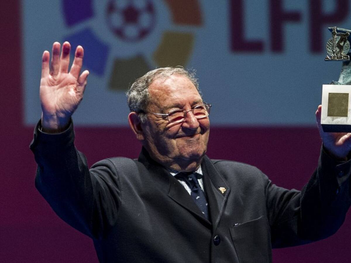 Las reacciones en el fútbol mundial por la muerte de Paco Gento