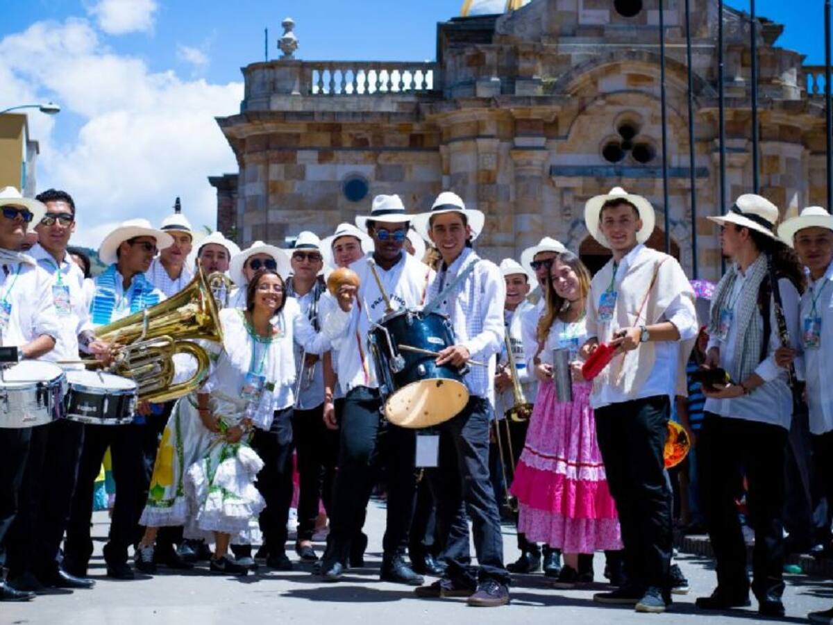 Paipa celebra el 47 Concurso Nacional de Bandas Musicales
