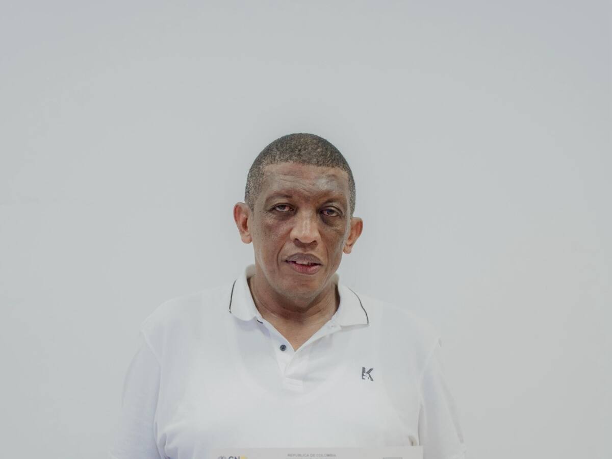 Comisión escrutadora entrega credencial a Micher Pérez como alcalde de Fonseca