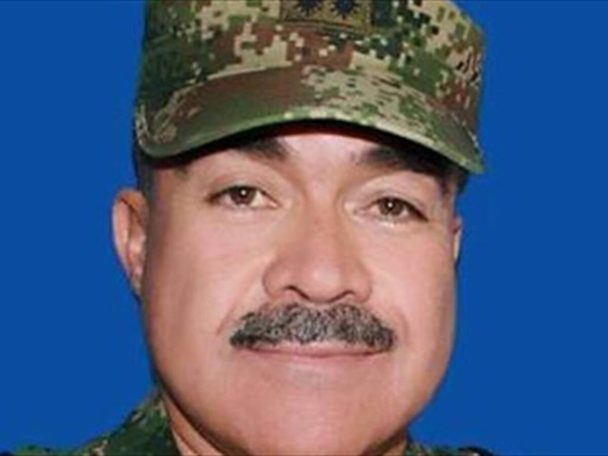 General Henry Torres Escalante buscará someterse a la JEP