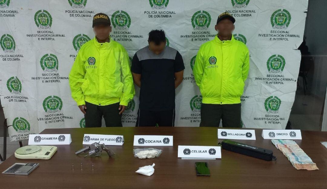 En cuatro diligencias de registro y allanamiento la Policía encontró 150 gramos de marihuana en este sector del barrio Olaya Herrera
