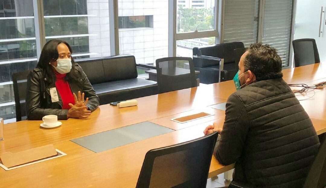 Sindry Camargo Martínez, se reunió en Bogotá con su homólogo Felipe Ramírez, gerente de Transmilenio S.A