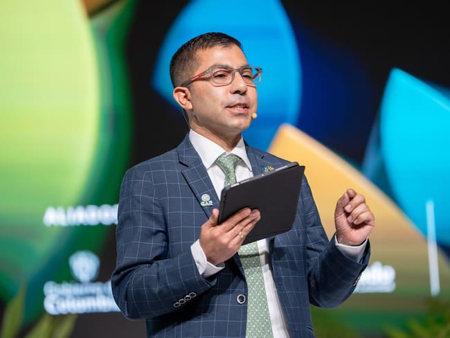 Alfred Ballesteros, director de la CAR. | Foto: Caracol Radio