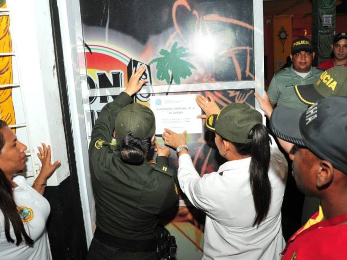 Control a establecimientos nocturnos en las tres localidades de Cartagena