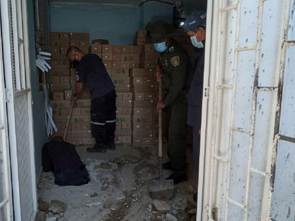 En Cartagena rescataron a un gato atrapado en una tubería durante 72 horas