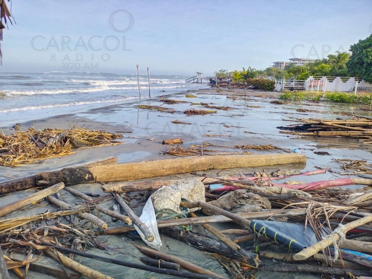 Mar de leva destruyó 50 restaurantes en Manzanillo del Mar, zona norte de Cartagena