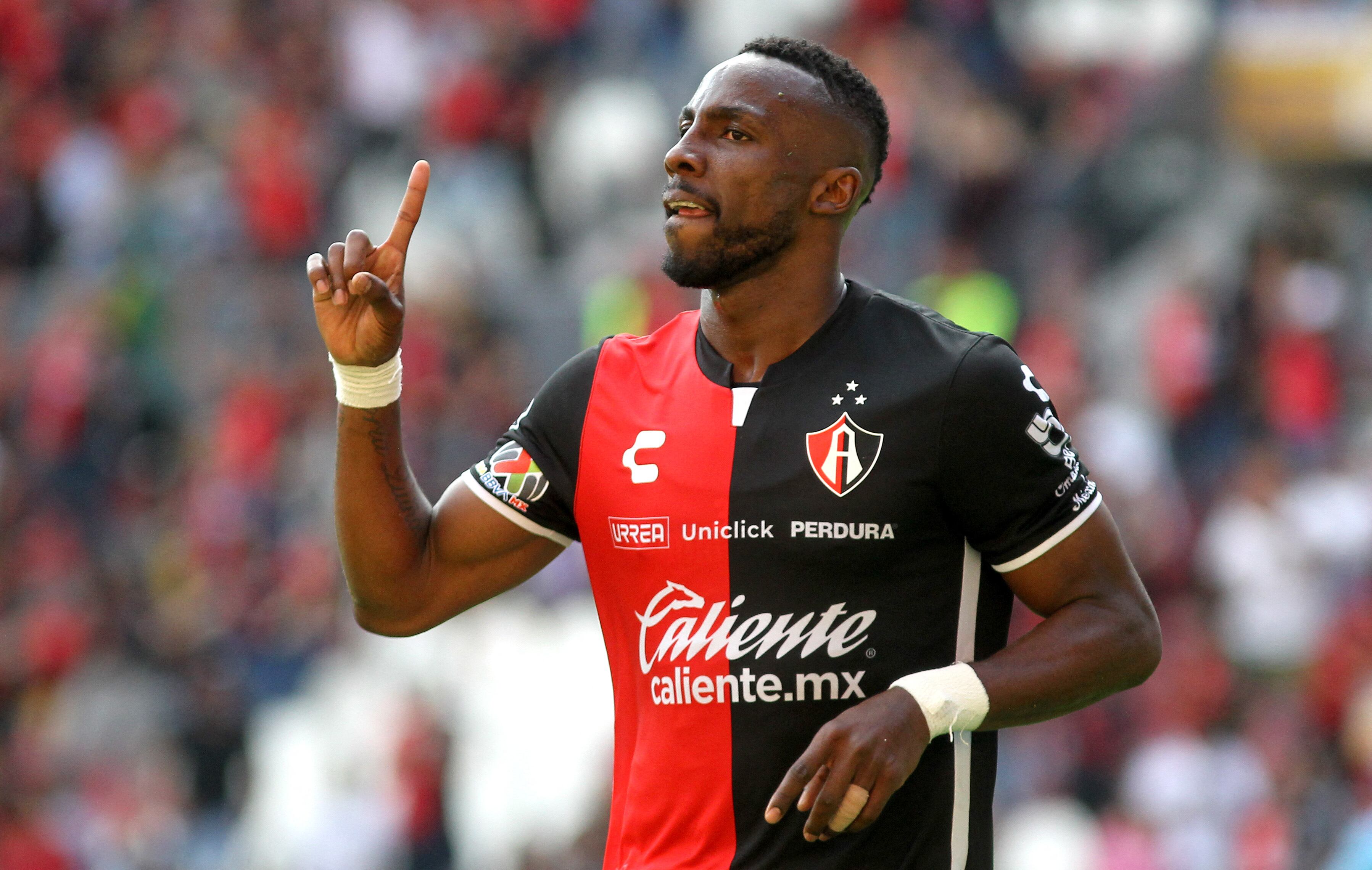 Julian Quiñones, delantero de Atlas. (Photo by ULISES RUIZ / AFP) (Photo by ULISES RUIZ/AFP via Getty Images)