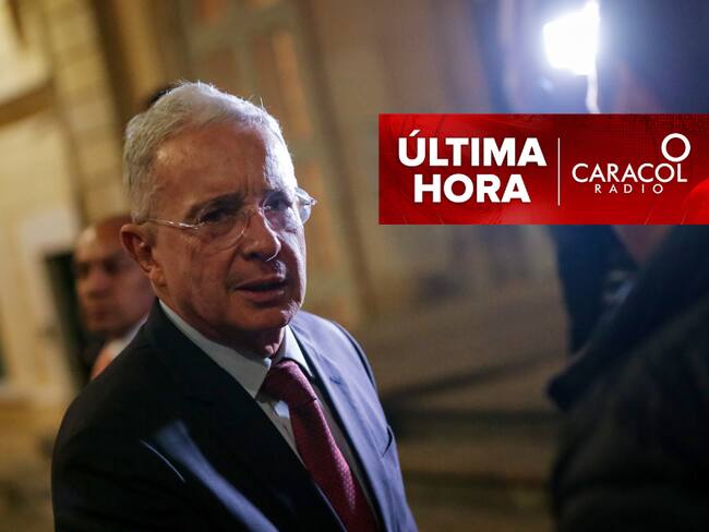 Uribe se declaró inocente en juicio en su contra, Vanti anuncia aumento en tarifas de gas y más noticias. (Álvaro Uribe / Colprensa)