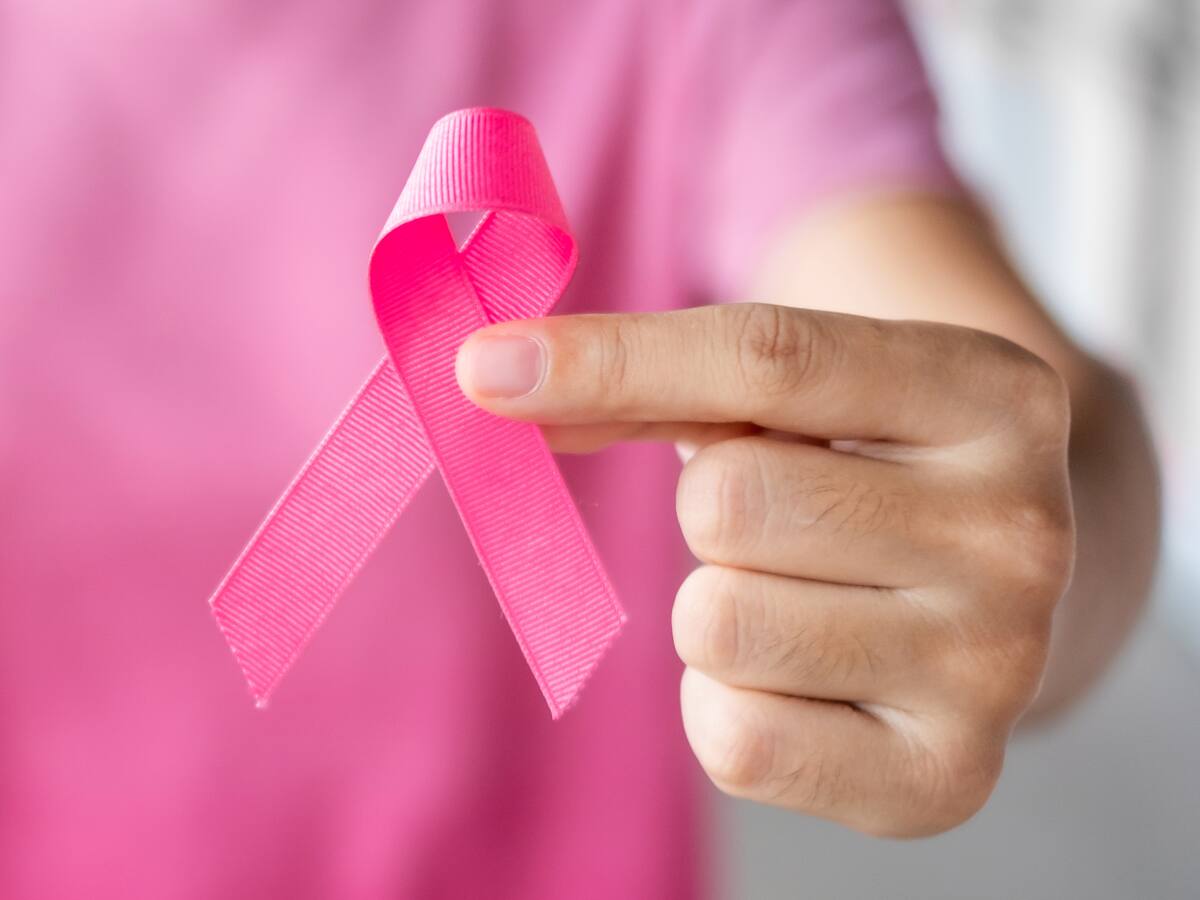 Un nuevo fármaco ayudaría a frenar un tipo de cáncer de mama, según estudio clínico