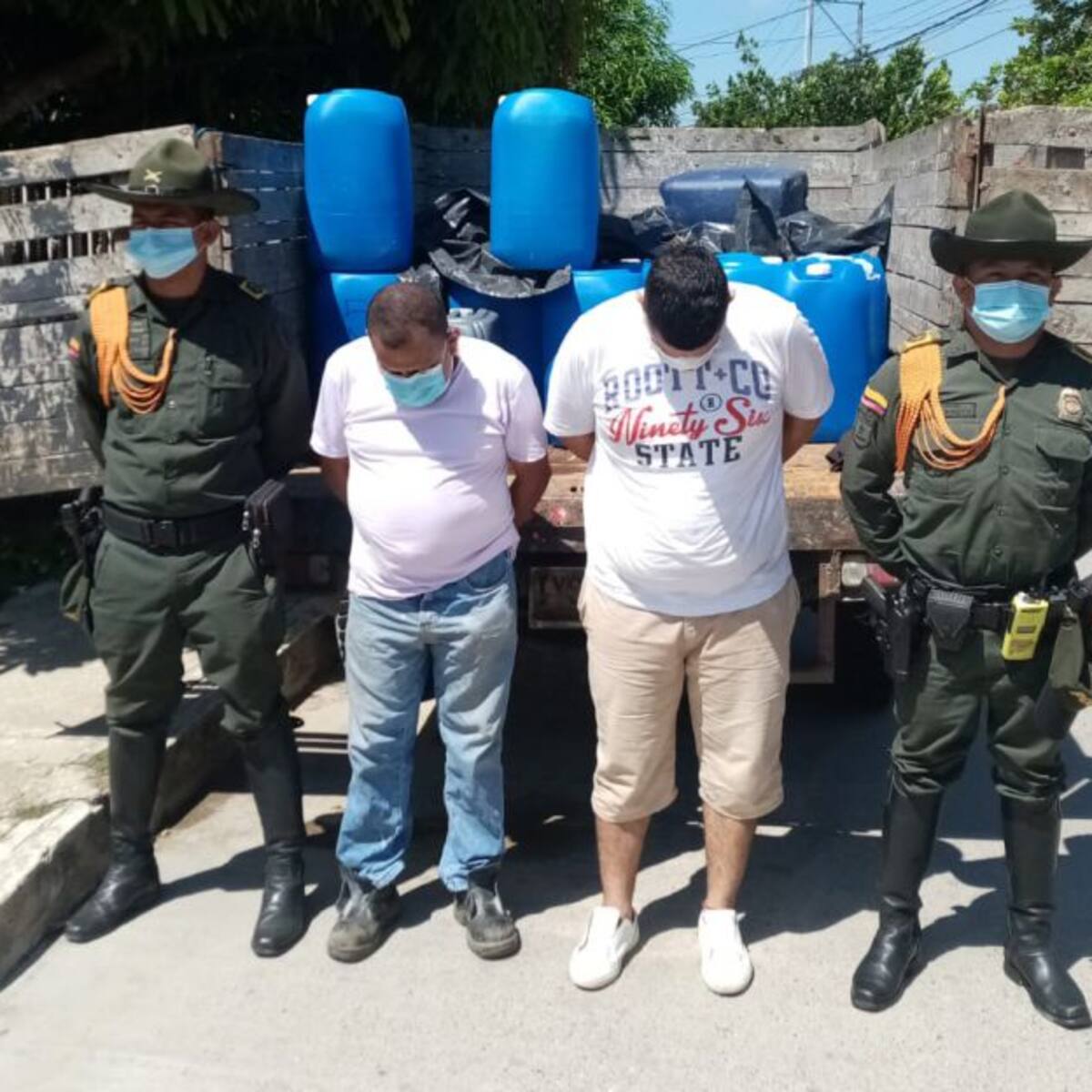 En Baranoa incautan una tonelada de ácido para la producción de coca