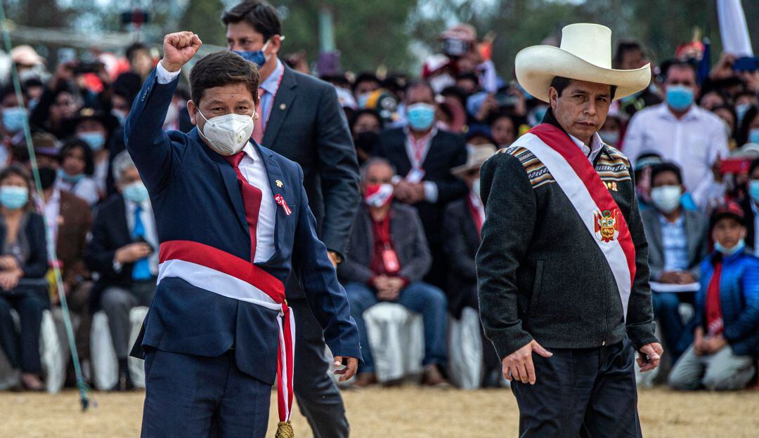 Pedro Castillo y su primer ministro
