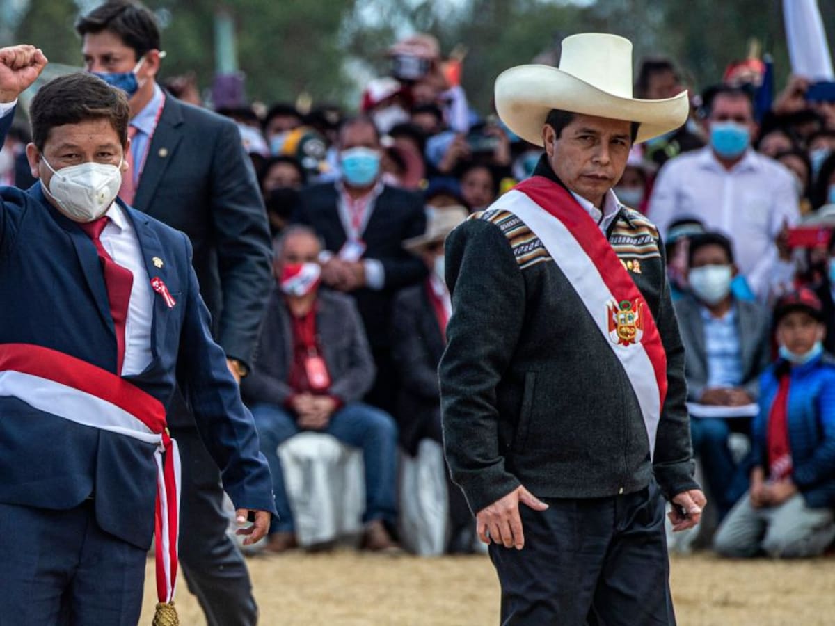 Jefe de ministros de Perú renuncia para mejorar gobernabilidad nacional