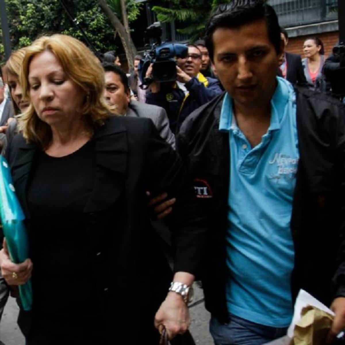 Denuncian maniobras dilatorias de Silvia Gette a condena en su contra
