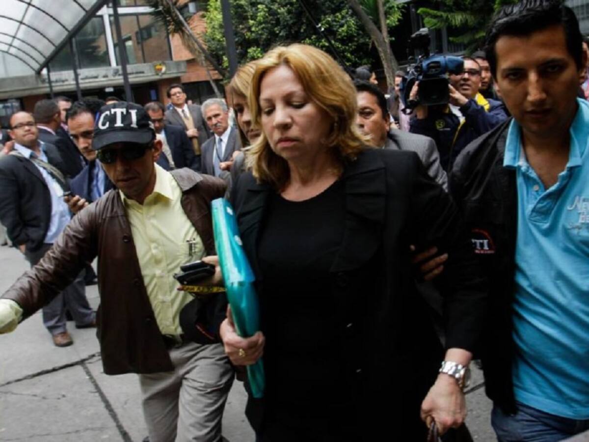 Denuncian maniobras dilatorias de Silvia Gette a condena en su contra