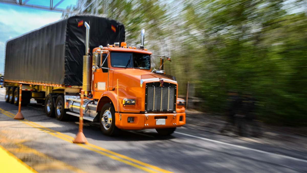 Camioneros buscan que se cree fórmula especial para el incremento del diésel en el país