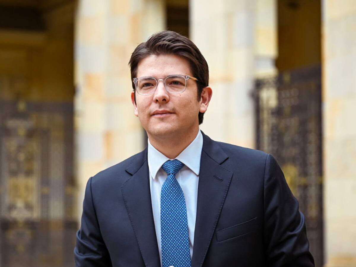 Nuevo parte médico Miguel Uribe: Fundación Santa Fe confirma inicio del protocolo para “despertarlo”