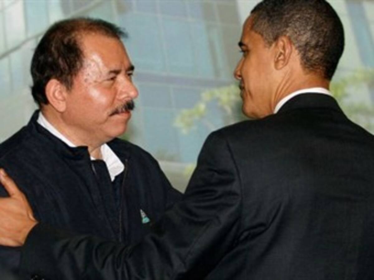 Ortega invita a Obama a que entren inversores de EE.UU. a proyecto de canal de Nicaragua