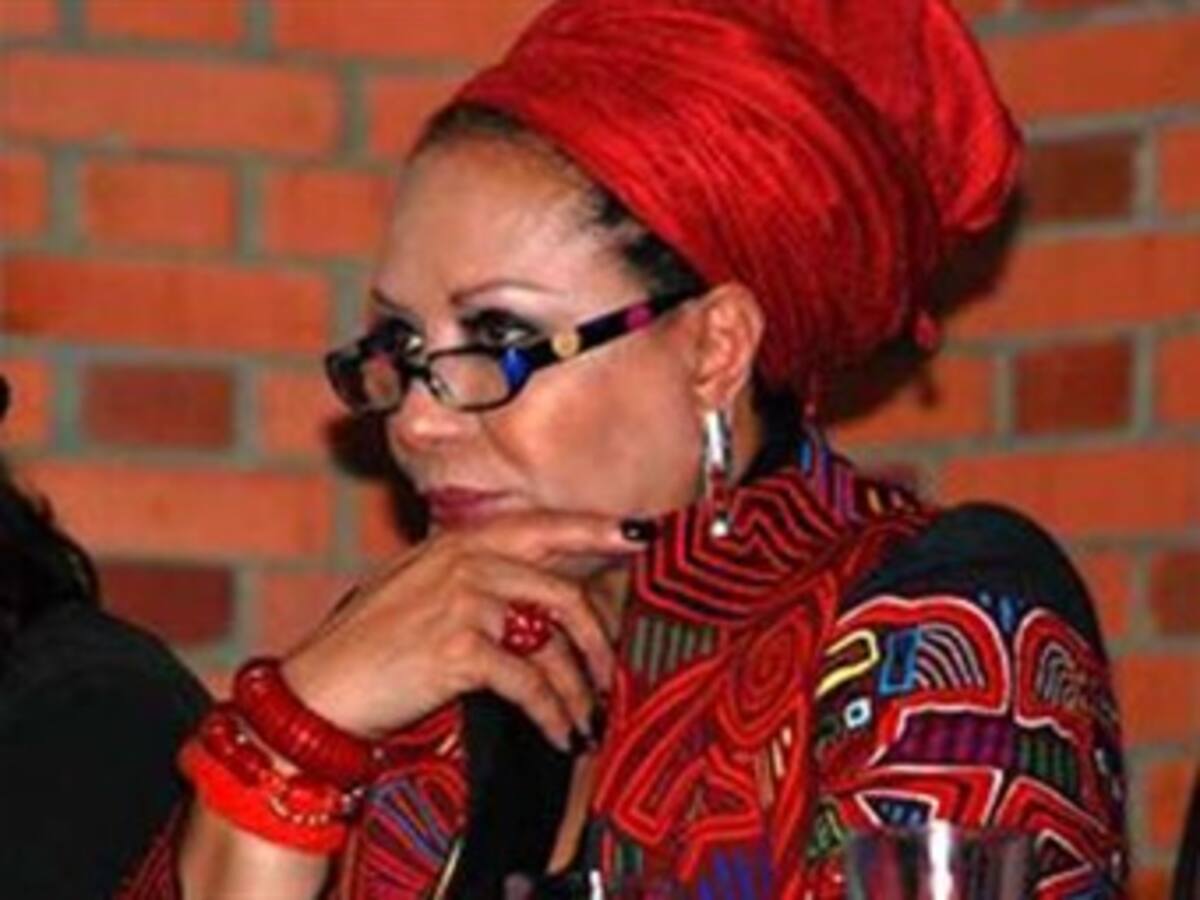 La senadora Piedad Córdoba visitará España, Suiza y Gran Bretaña, en una ofensiva para buscar apoyo para un acuerdo humanitario