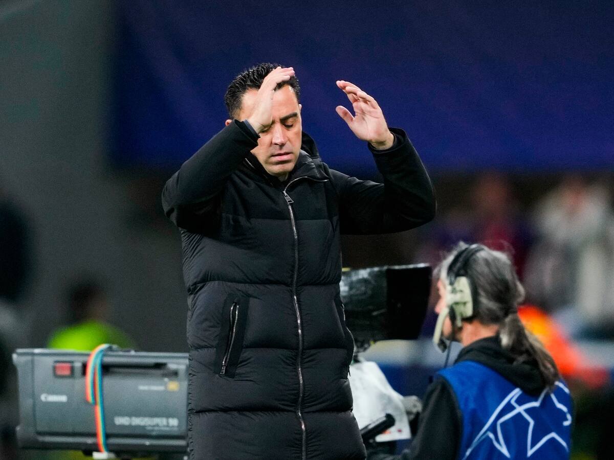 Xavi estalla contra el árbitro tras la eliminación: “Le he dicho que ha sido un desastre”