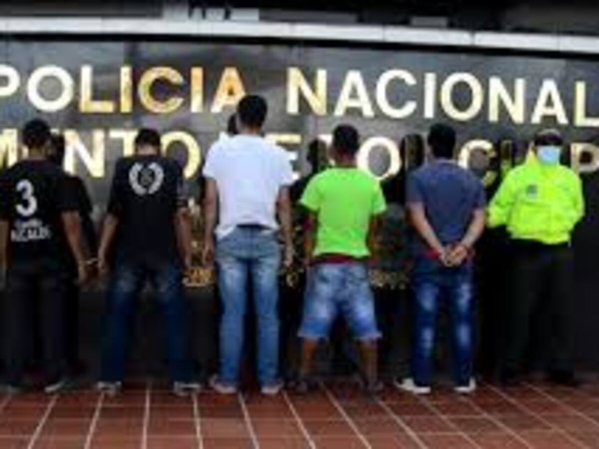 En Putumayo capturan dos personas, incautan armas y estupefacientes