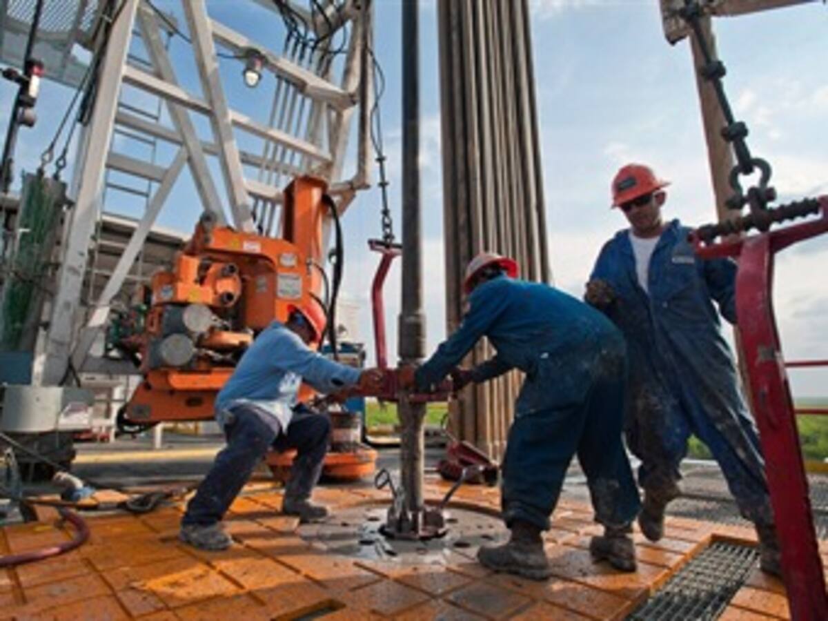 Congreso busca que multinacionales no pueda adquirir más de 10% de las tierras del país