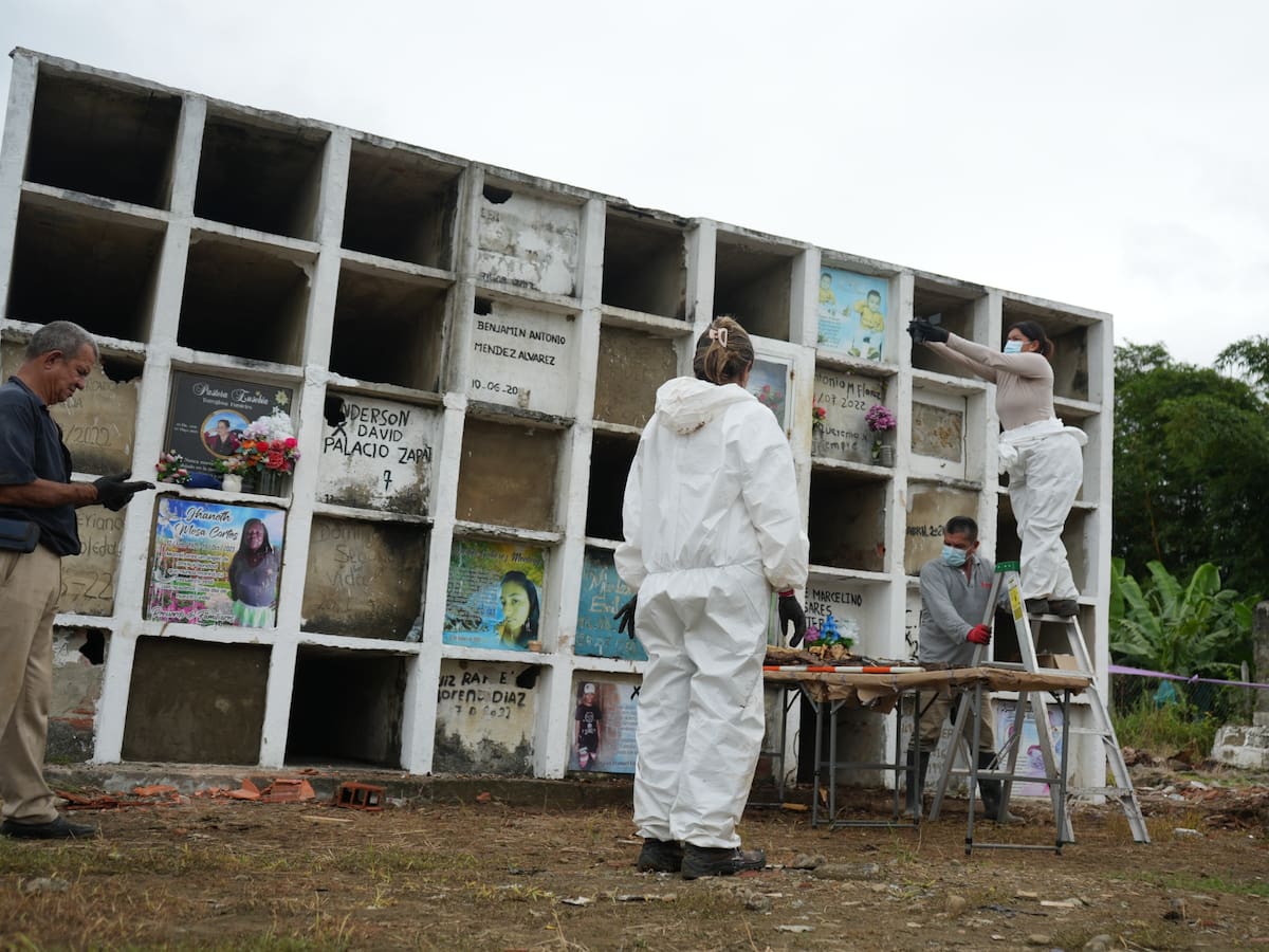 La unidad de búsqueda espera hallar 300 cuerpos en el cementerio de Turbo; por ahora van 11