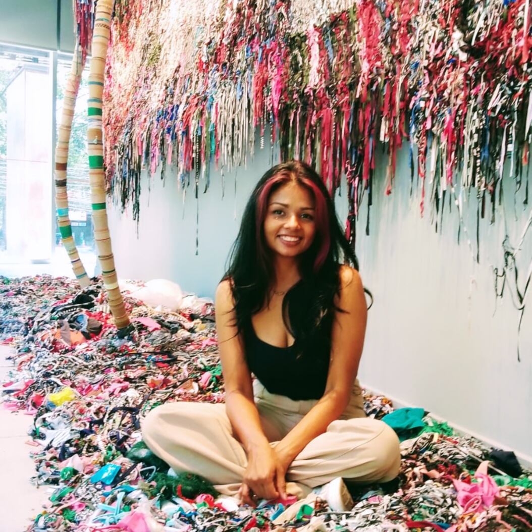 Hannys Zapata y su obra Cloth Monster End