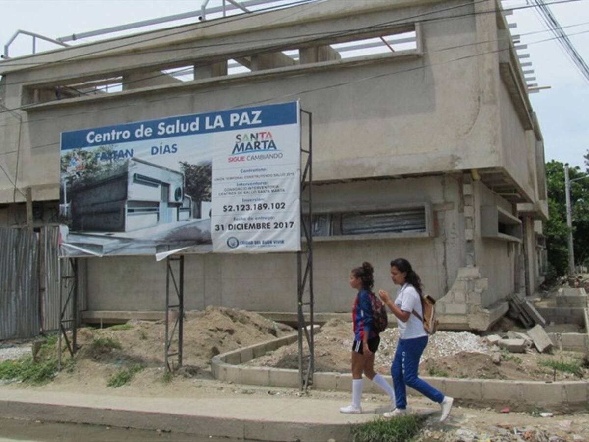 Aplazan tres meses más entrega de centros de salud en Santa Marta