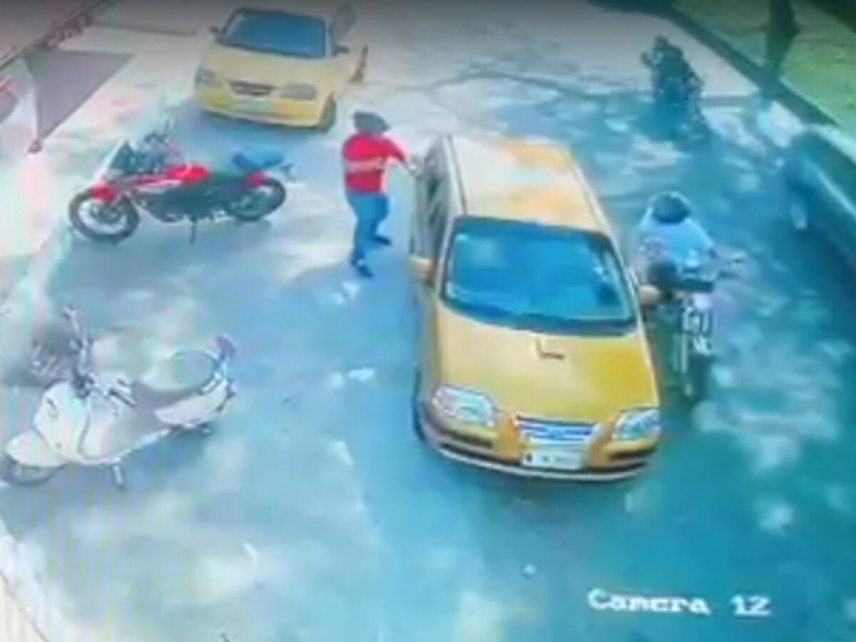 Intento de fleteo a comerciante Mario Eduvino en Ibagué quedó captado en video