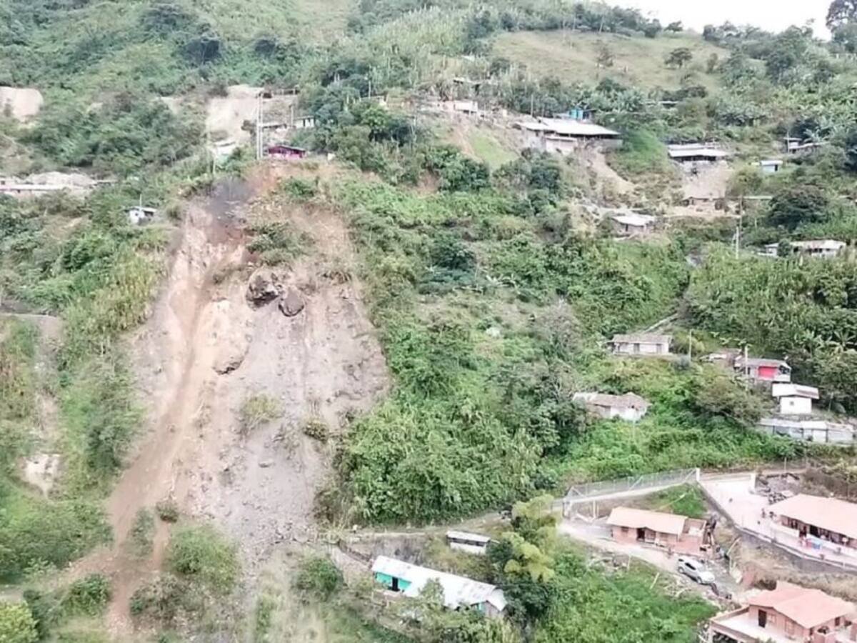 Vendaval en Marquetalia y viviendas evacuadas al occidente de Caldas