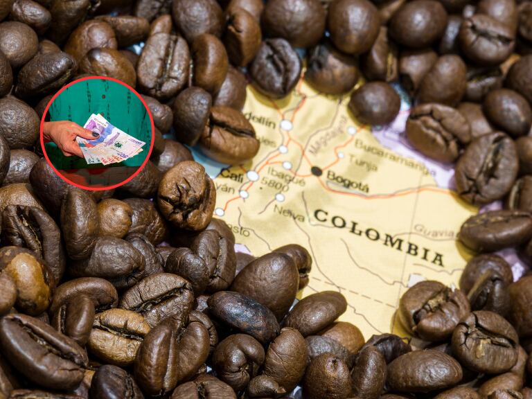Persona con billetes colombianos en la mano y de fondo varios granos de café sobre un mapa de Colombia (Fotos vía Getty Images)