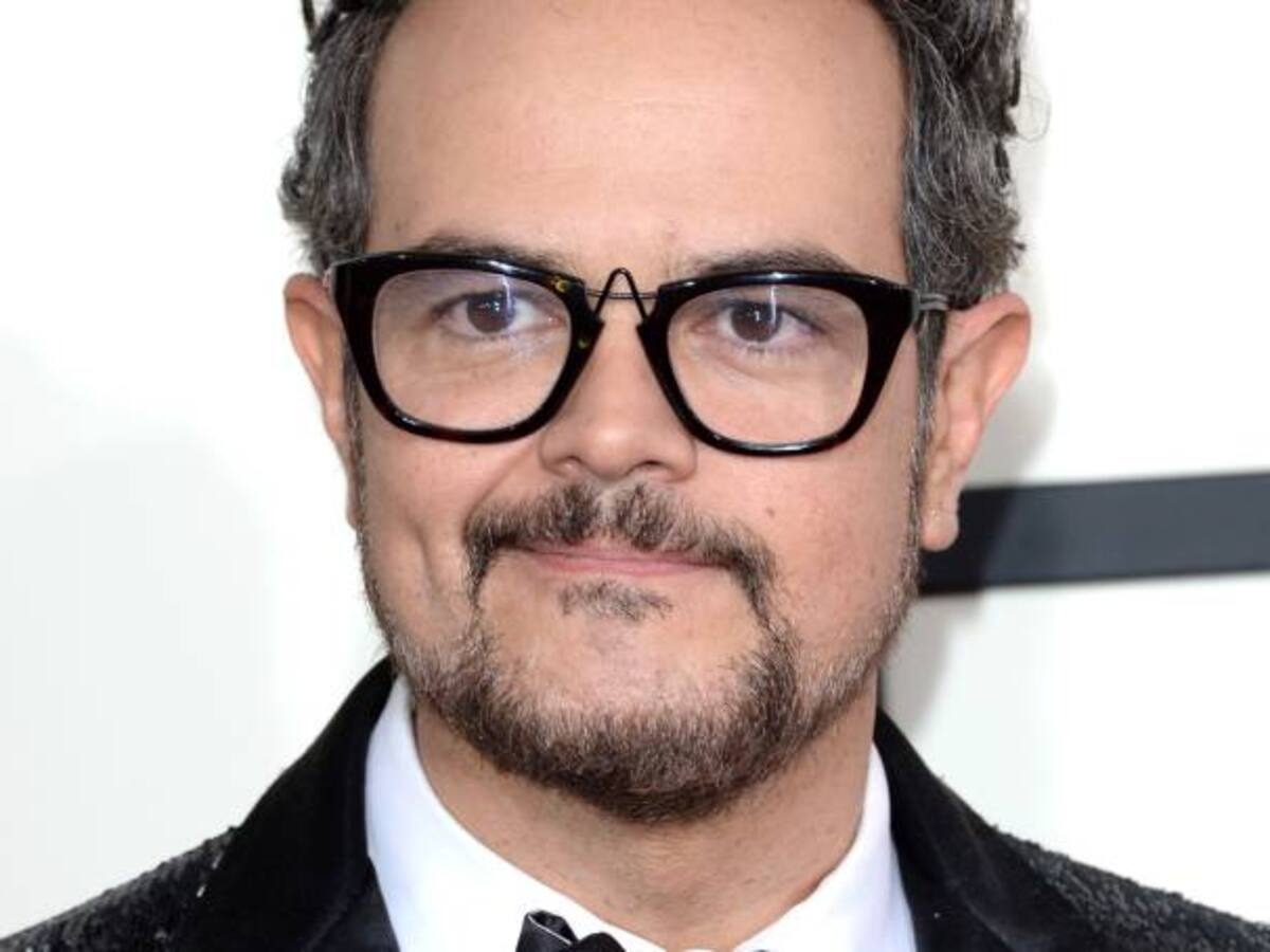 Aleks Syntek fue acusado de acoso por un menor de edad