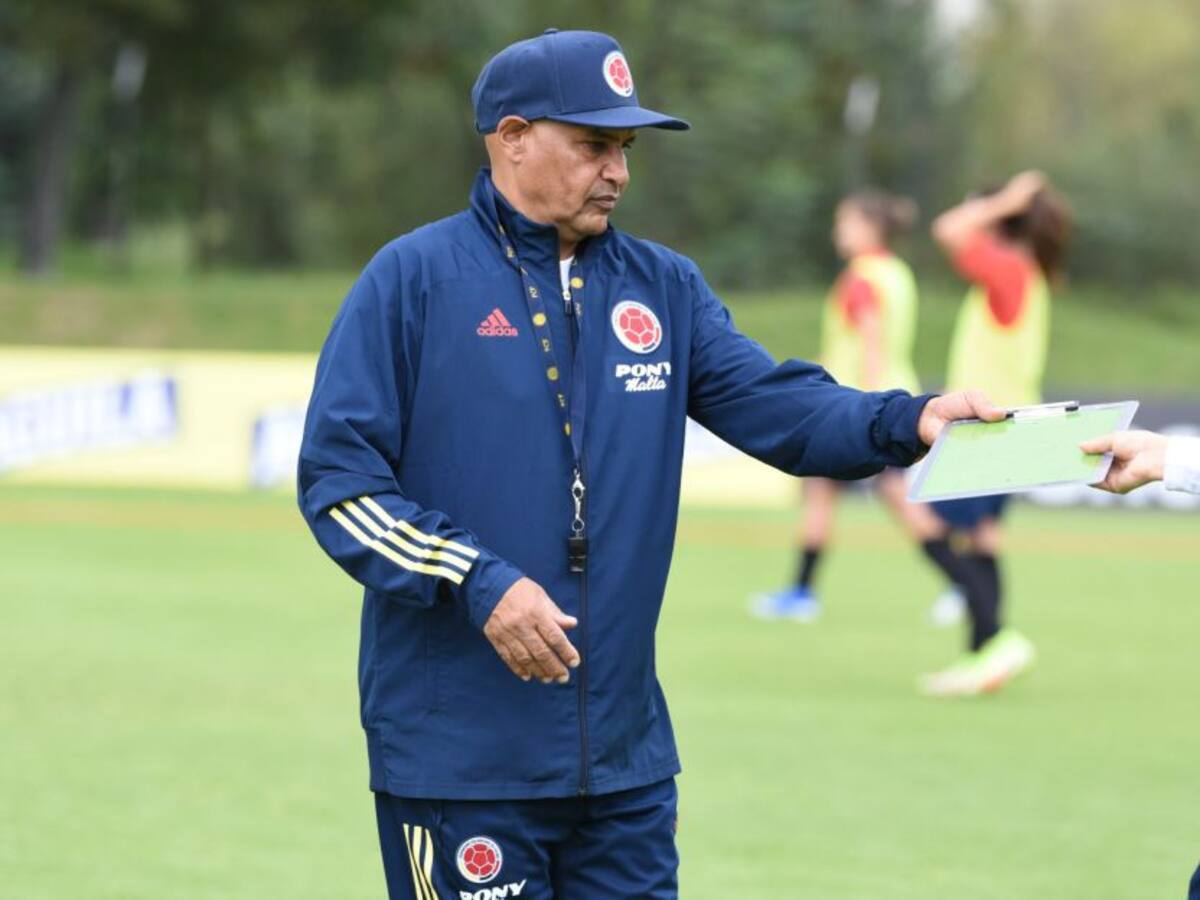 Paniagua: "Da gusto ver cómo ha crecido el fútbol femenino en Colombia"