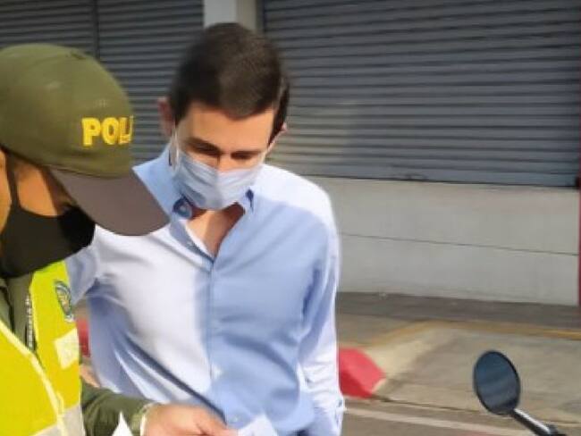 Médicos piden implementar pico y cédula para diciembre