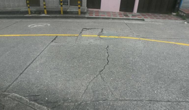 Vías en mal estado en Manizales