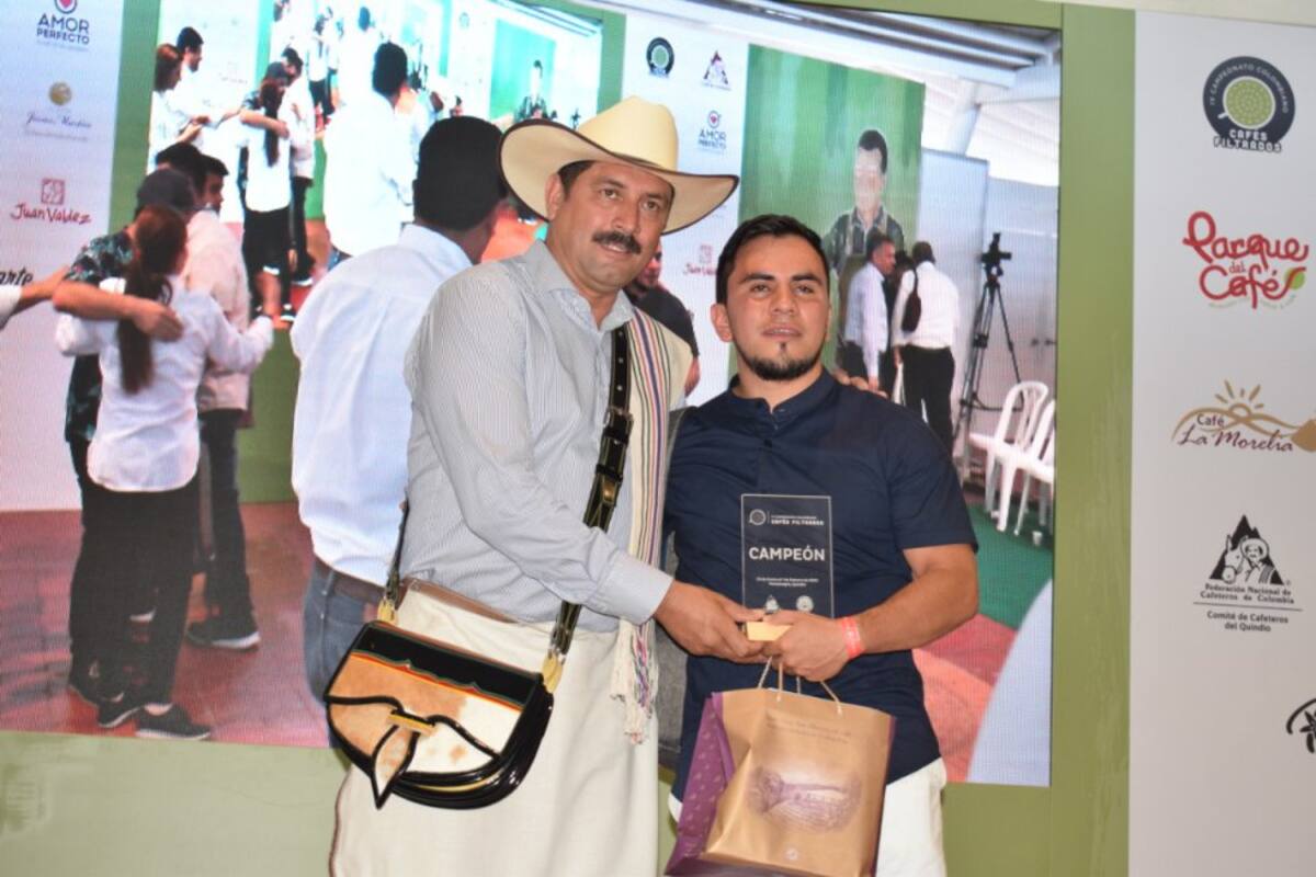 El barista campeón del Tolima, representará a Colombia en el campeonato mundial de cafés filtrados en mayo del 2020 en Australia