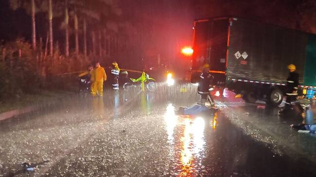 Accidente en vía Club Campestre-El Caimo
