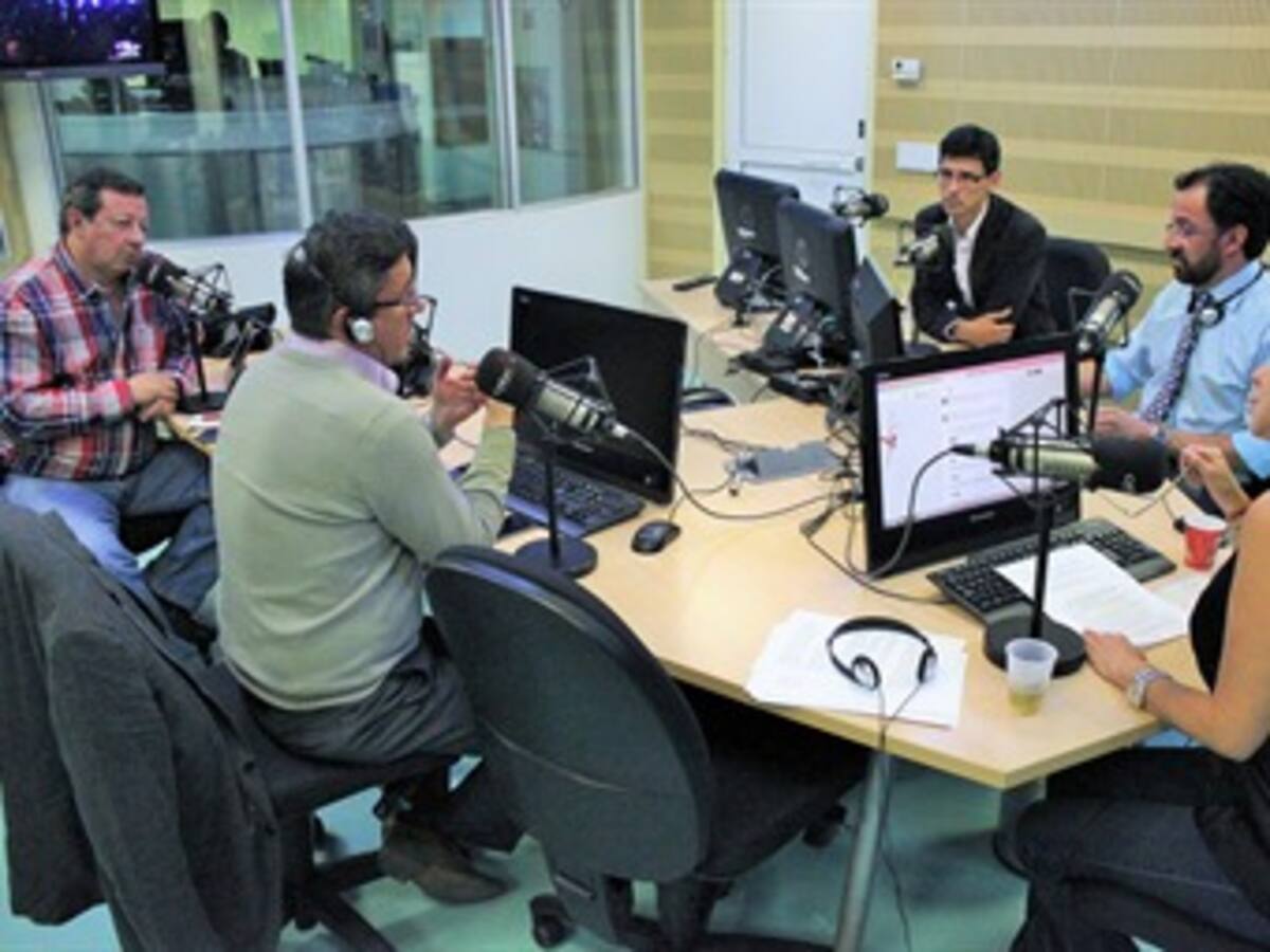 El primer gran negocio es la pornografía y el segundo la piratería: Galán