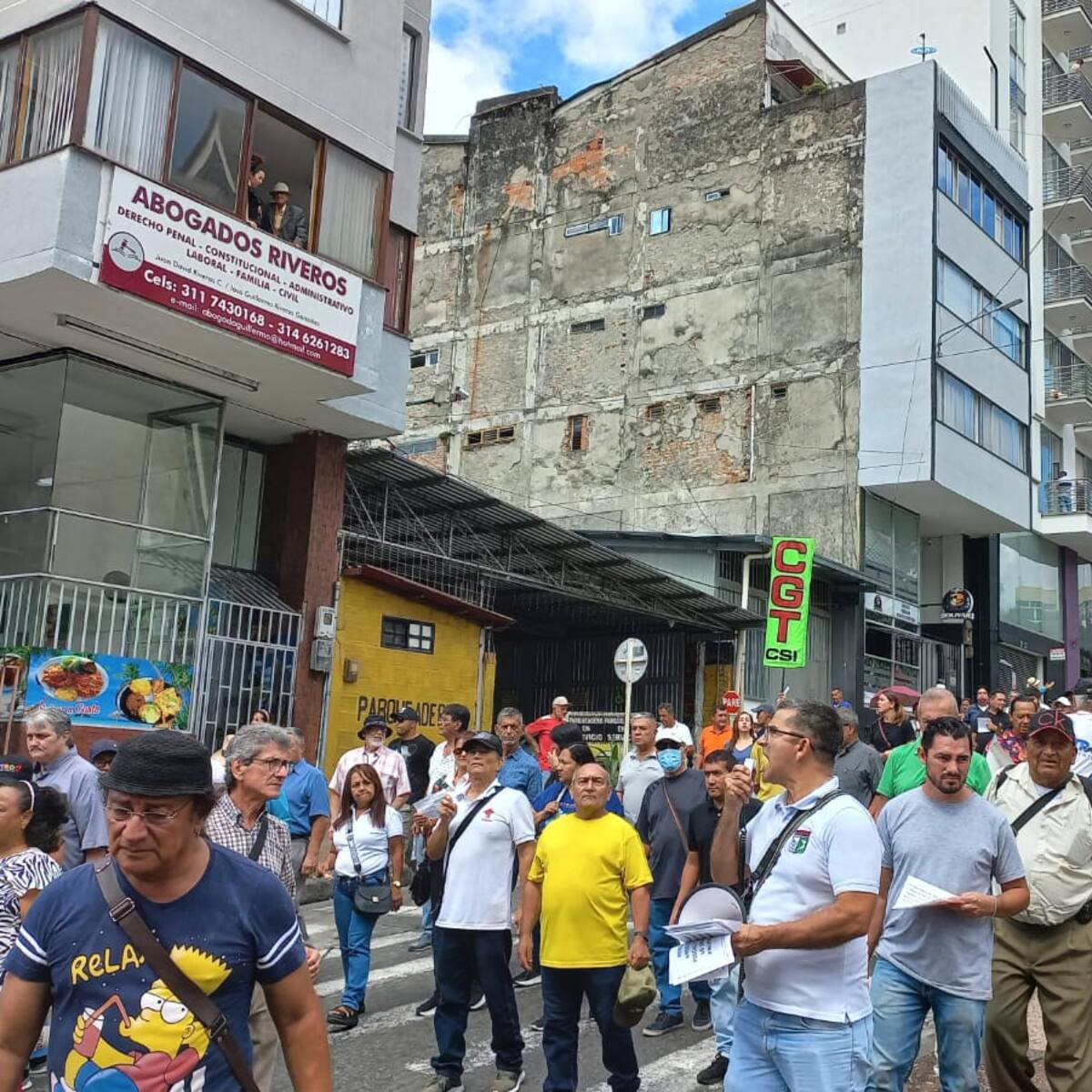 Masiva participación en plantón y movilización en Armenia