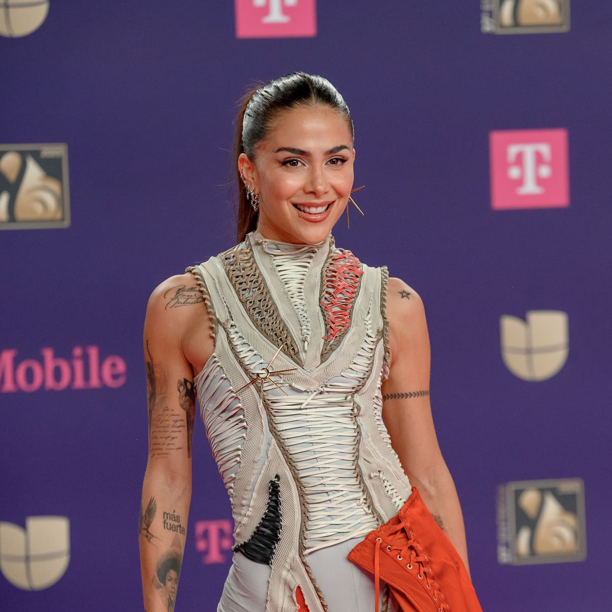 Greeicy revela que “Discúlpeme Señor” nació del amor por Mike Bahía y su familia