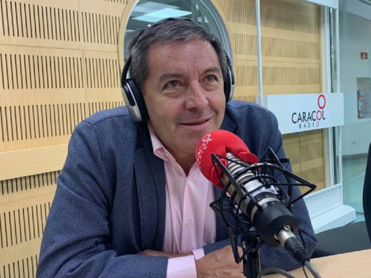 Eduardo Méndez, hospitalizado por COVID-19