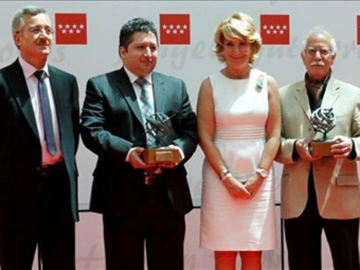 Herbin Hoyos, de Caracol Radio, recibe Premio a la Tolerancia, en Madrid