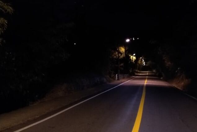 Denuncian falta de alumbrado público en corredores viales del área metropolitana de Bucaramanga.