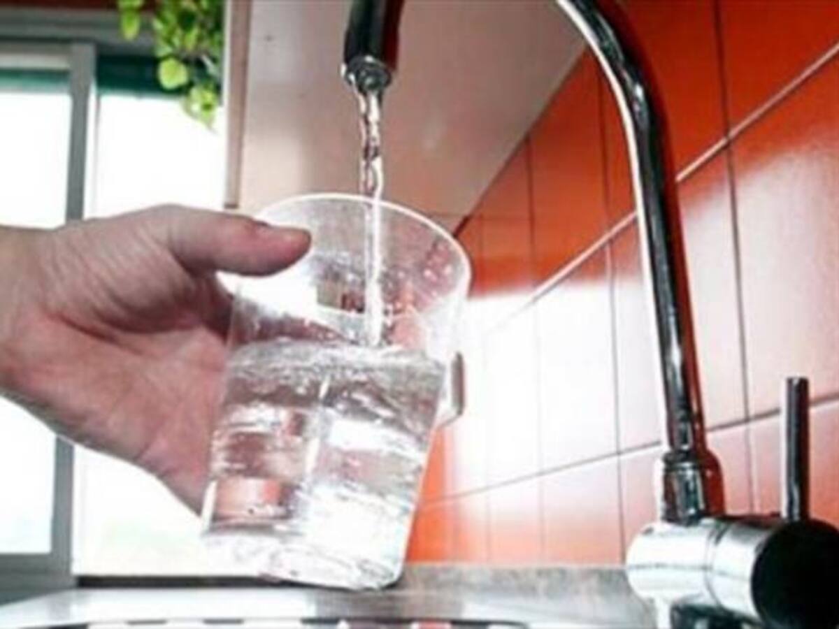 Agua gratis en Cartagena costaría 16 mil millones de pesos al año