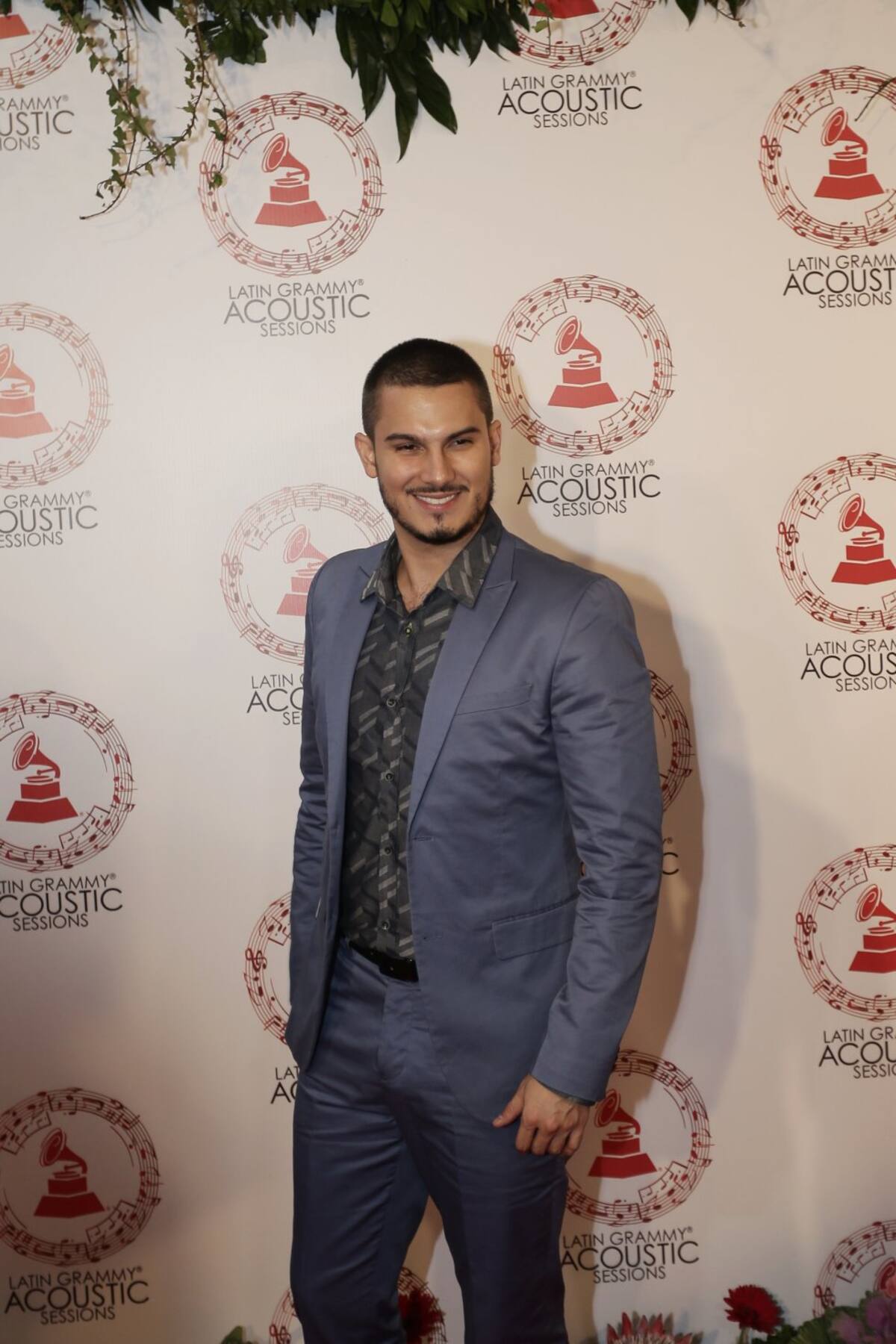 Para celebrar su graduación como abogada de la Universidad del Rosario, Laura Giraldo Bueno compartió unas fotos donde aparece con sus familiares, entre ellos el cantante Pipe Bueno.