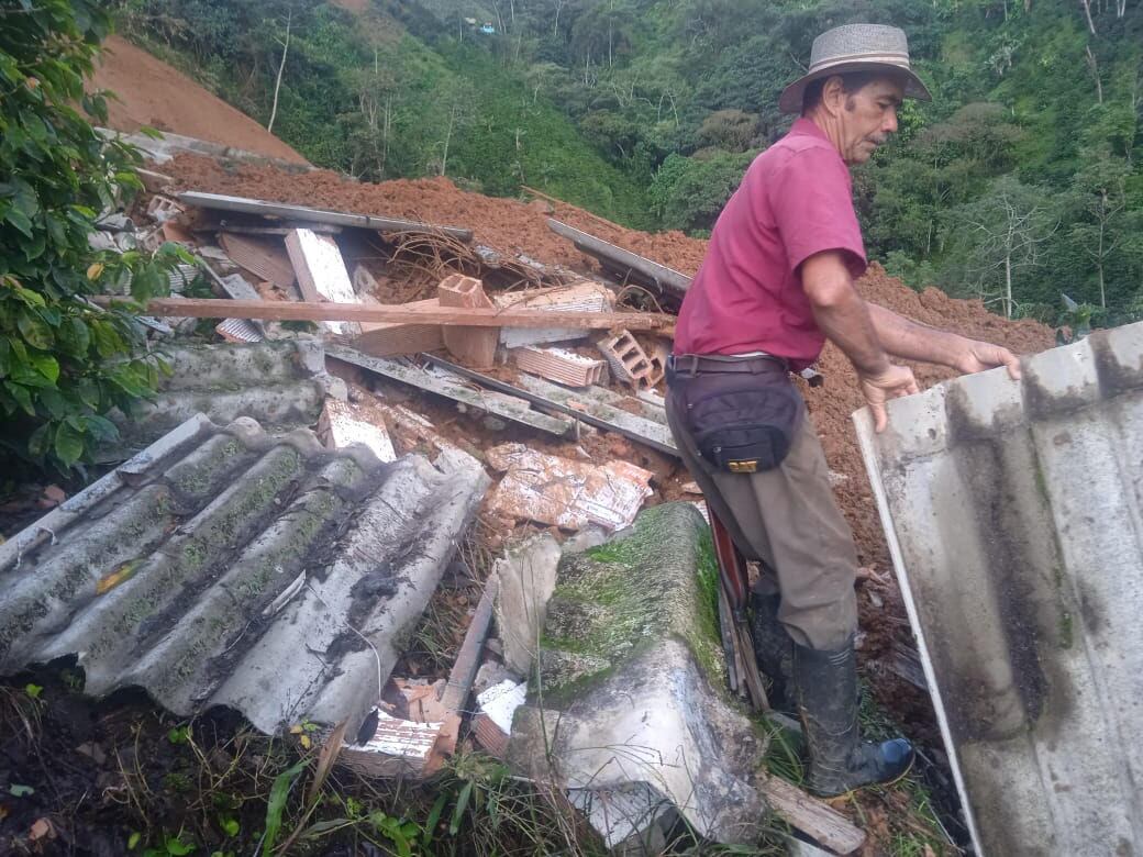 El colapso de la vivienda no dejó personas fallecidas ni heridas en Betulia, Antioquia. Cortesía: Alcaldía de Betulia.